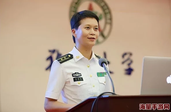 新手舰长速成秘籍：巅峰战舰高效升级策略与实战技巧指南