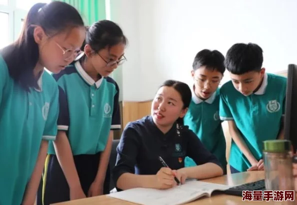 国产mv剧梁佳：在音乐与剧情交织中，展现了当代年轻人的情感世界与生活困惑