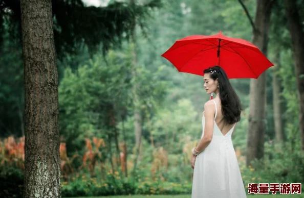 召唤出来的恶魔居然是养母，难道她隐藏了什么惊天秘密？