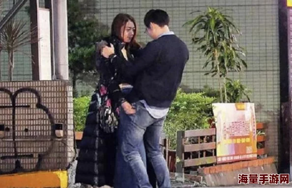 男武警私秘 Gay网站的