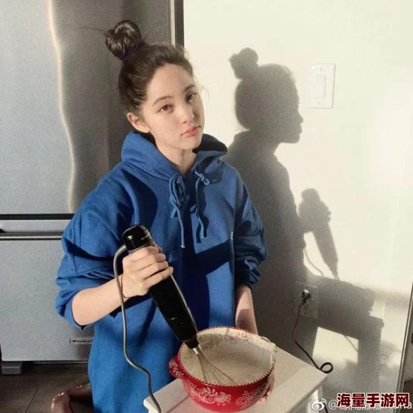 911吃瓜爆料官网娜娜最新动态：事件发展引发网友热议，更多内幕逐渐浮出水面