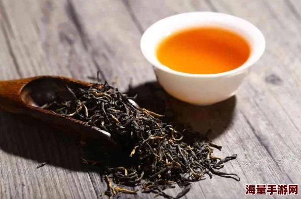 探索白荆回廊中的米达斯茶憩：揭秘独特茶饮配方与制作秘籍