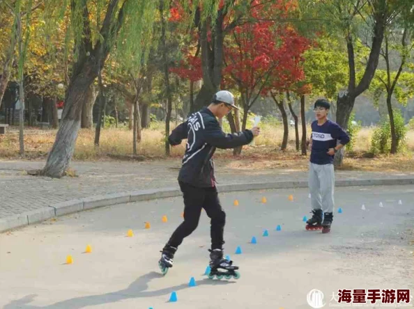 男生和女生拆拆很痛的轮滑鞋免费，体验不一样的滑行乐趣，感受青春活力与运动激情！