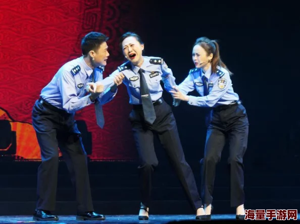 久久久久综合，内容丰富多样，让人耳目一新，值得一看！