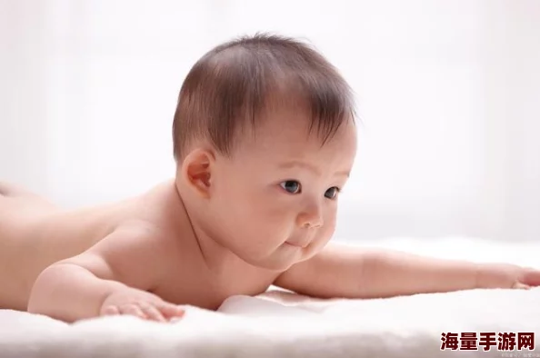 吃奶摸下面视频免费引发网友热议，许多人对其内容表示不满，认为应加强监管和引导青少年健康观念