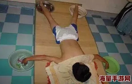 舔女生阴部视频在线最近网上流传的自制情趣视频大受欢迎