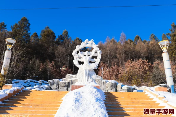 亚洲白白发布在线观看近期推出全新剧集《都市奇缘》引发热议