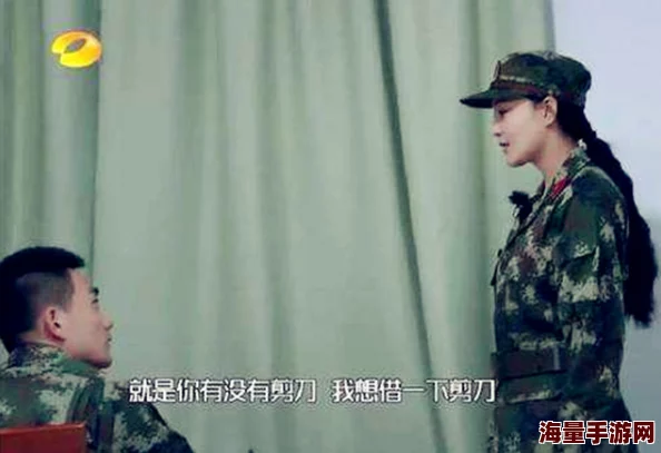 特种军官小小妻小小妻近日参加了一场慈善活动，展现了她的爱心与魅力。